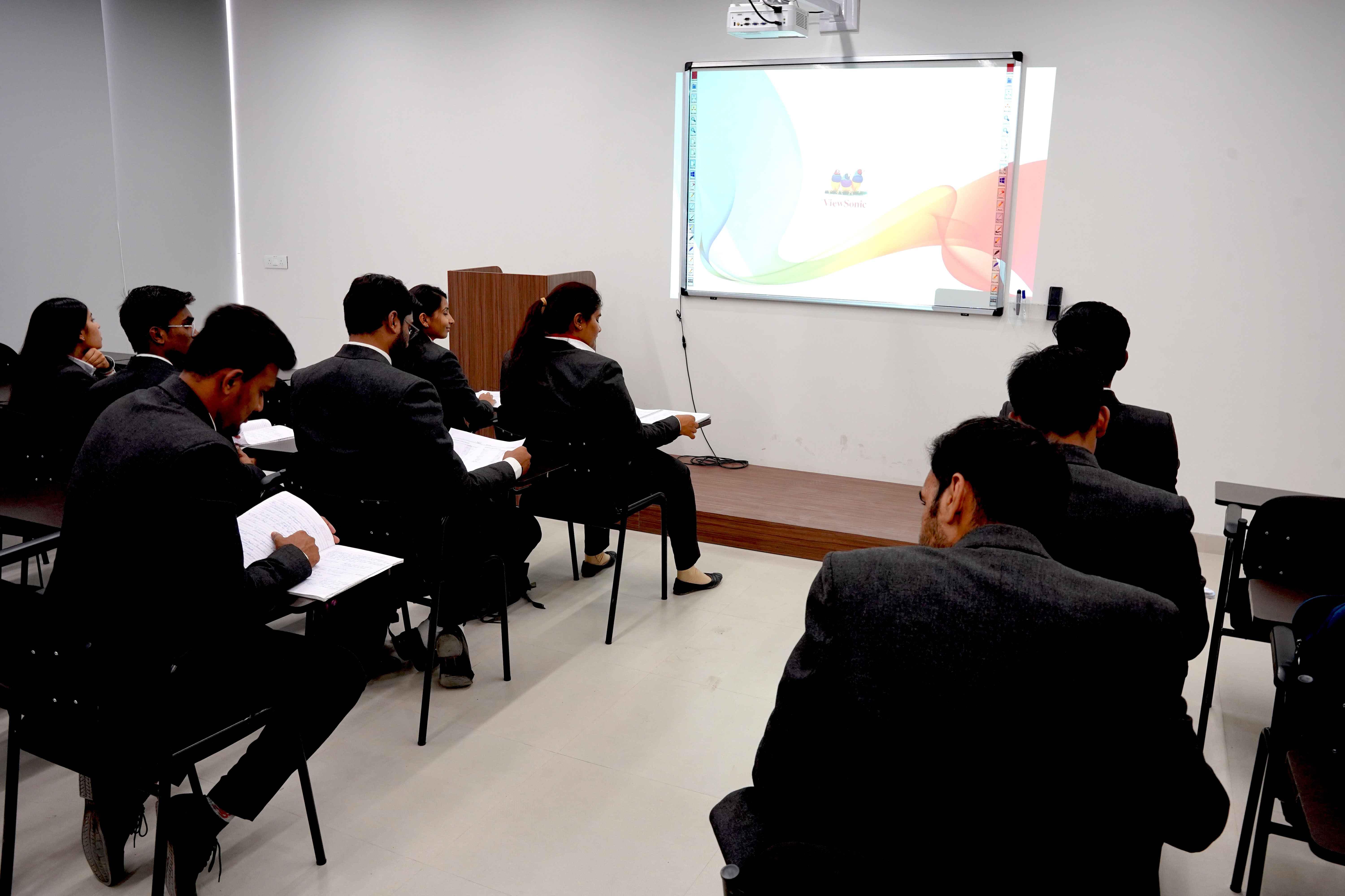 Imperial School of Banking and Management Studies Pune Campus  Images photo 15